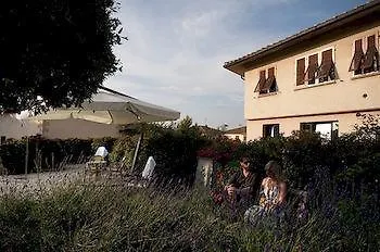 Holiday Rooms Antica Badia Volterra Italy