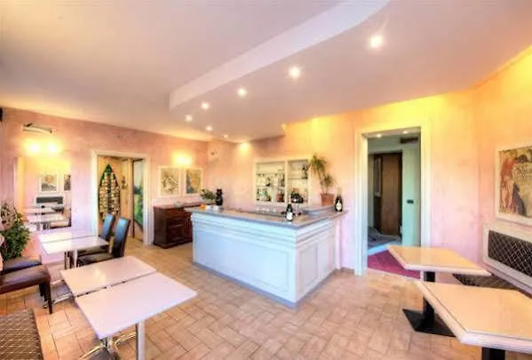 Holiday Rooms Antica Badia Volterra Hotel